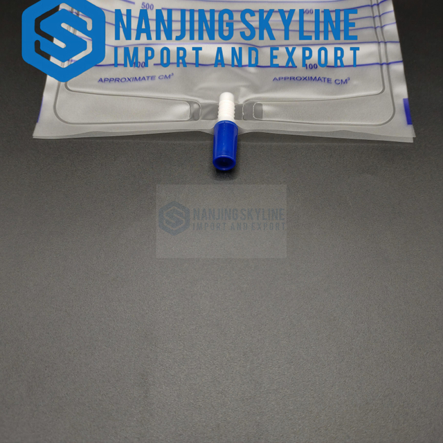 Single Use Sterilized Drainage Pee Urine Bag With Pull Push Valve