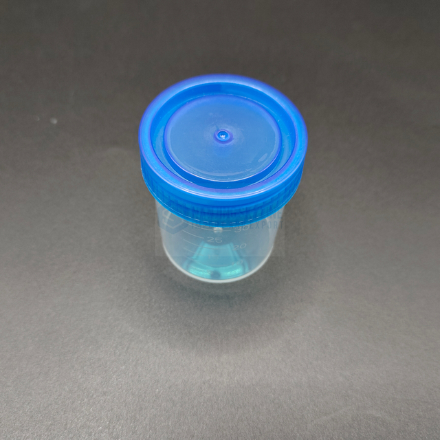 Disposable plastic urine container 35ml urine specimen cup