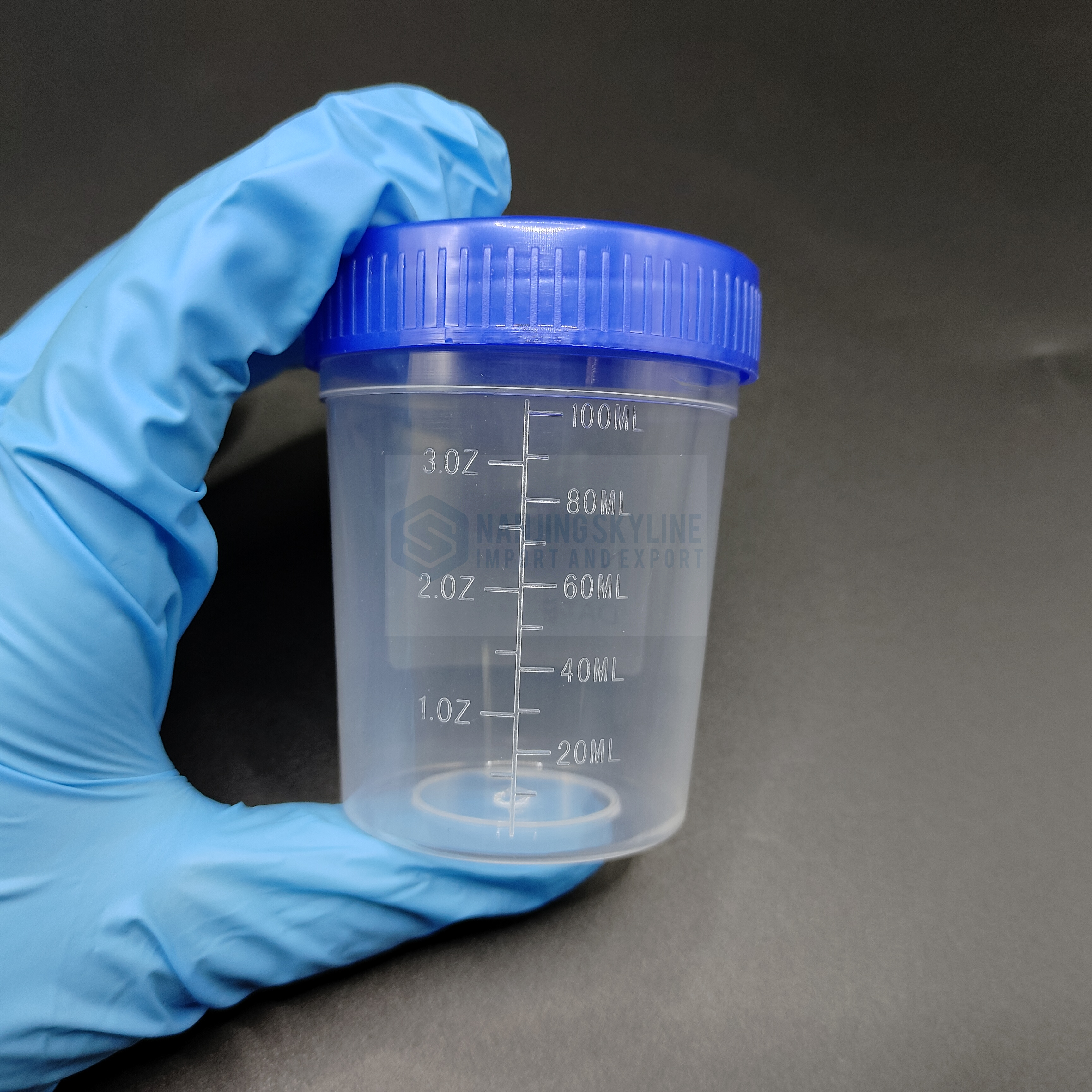Disposable plastic urine container 100ml urine specimen cup