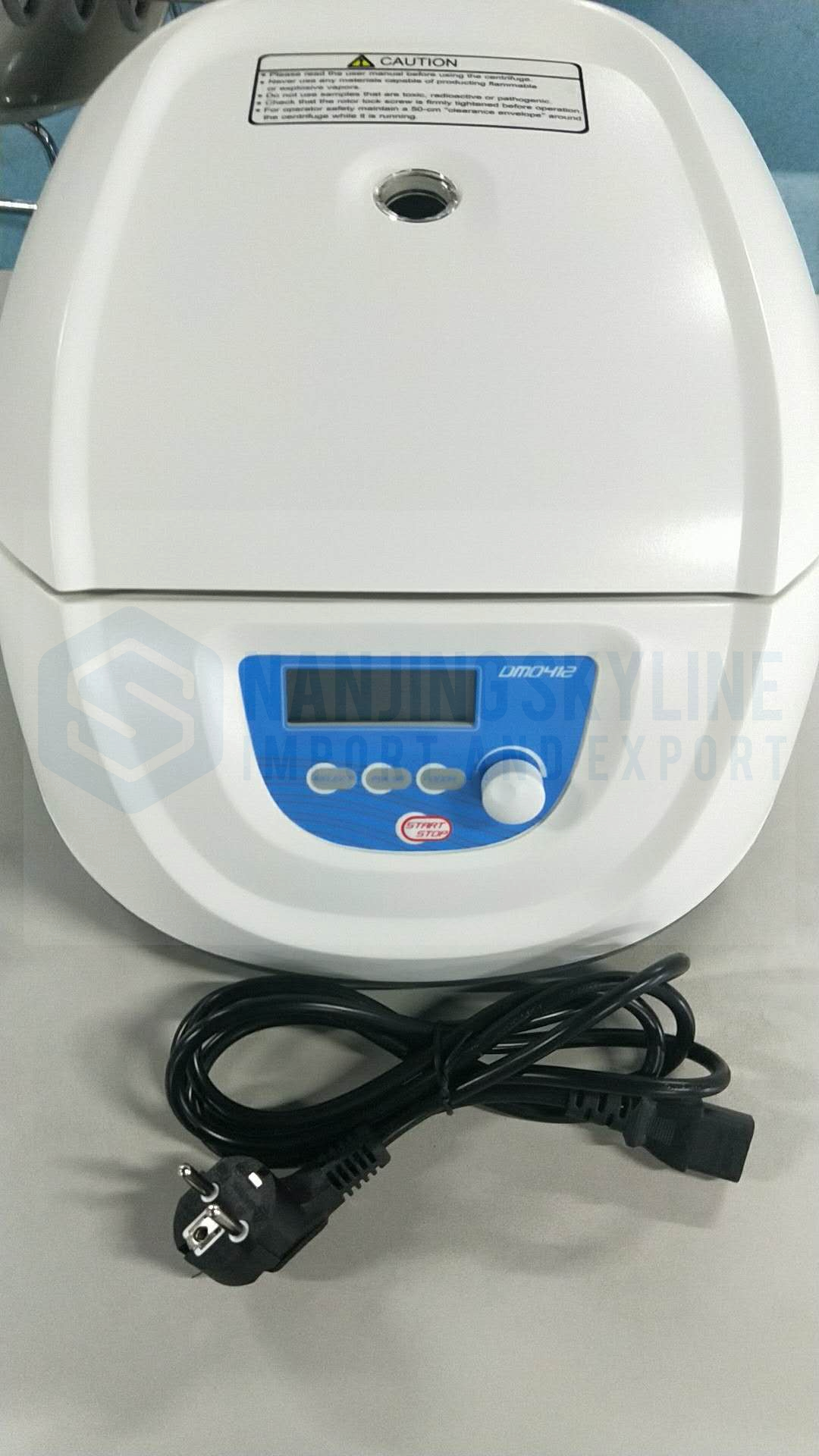 Hematocrit Centrifuge DM1424