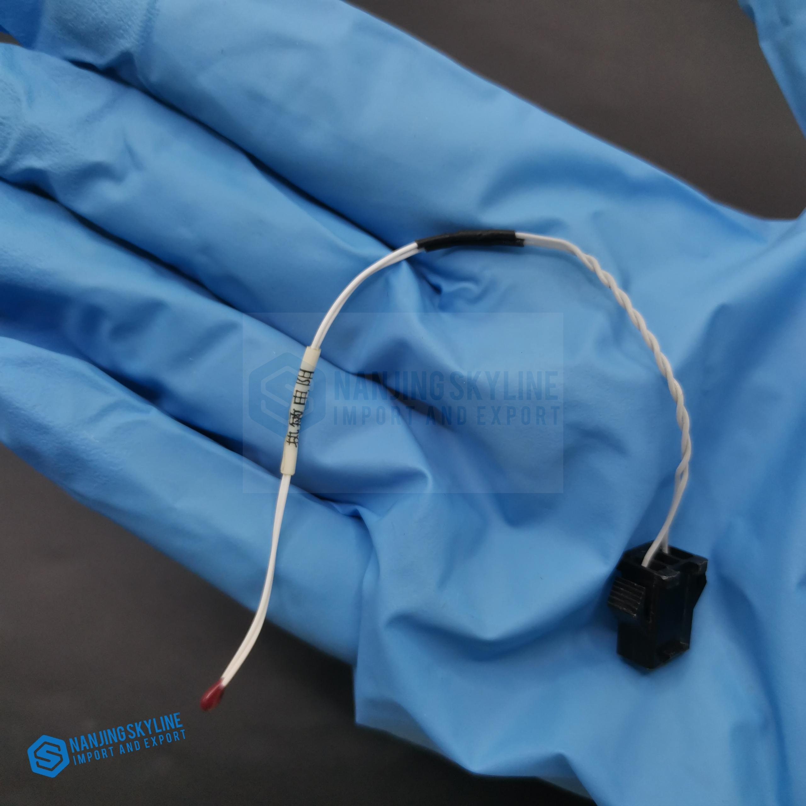 BC5000 Temp Sensor And Housing 009-004485-00