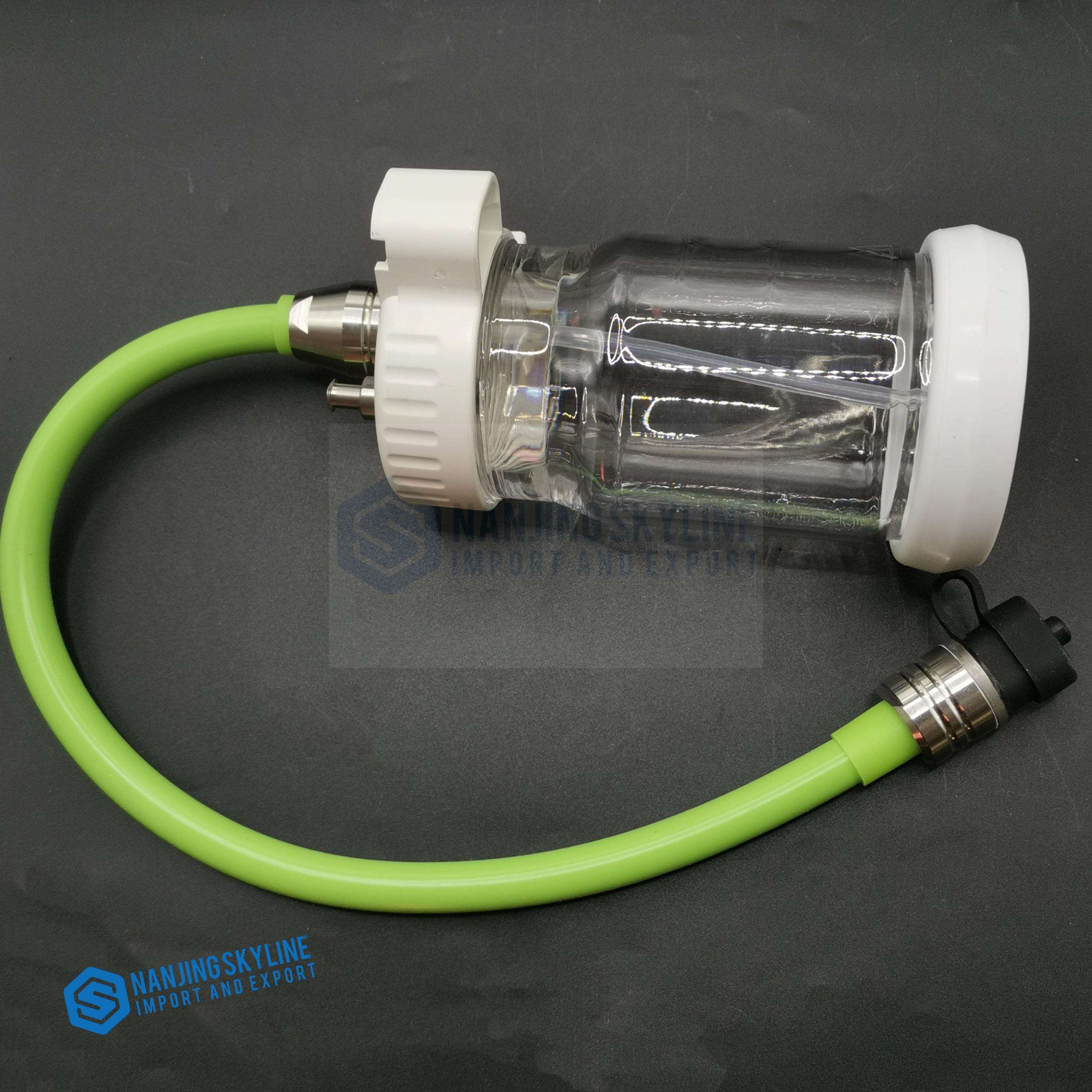 Olympus MAJ-902 Water Bottle Container