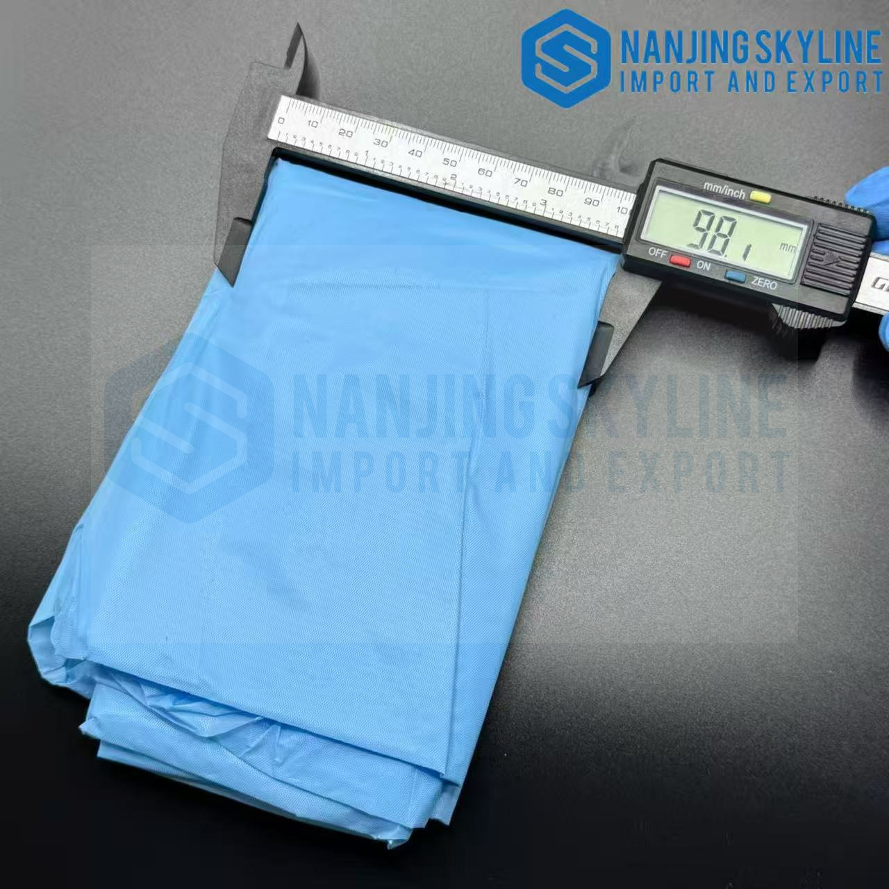 Isolation Gown 110*135